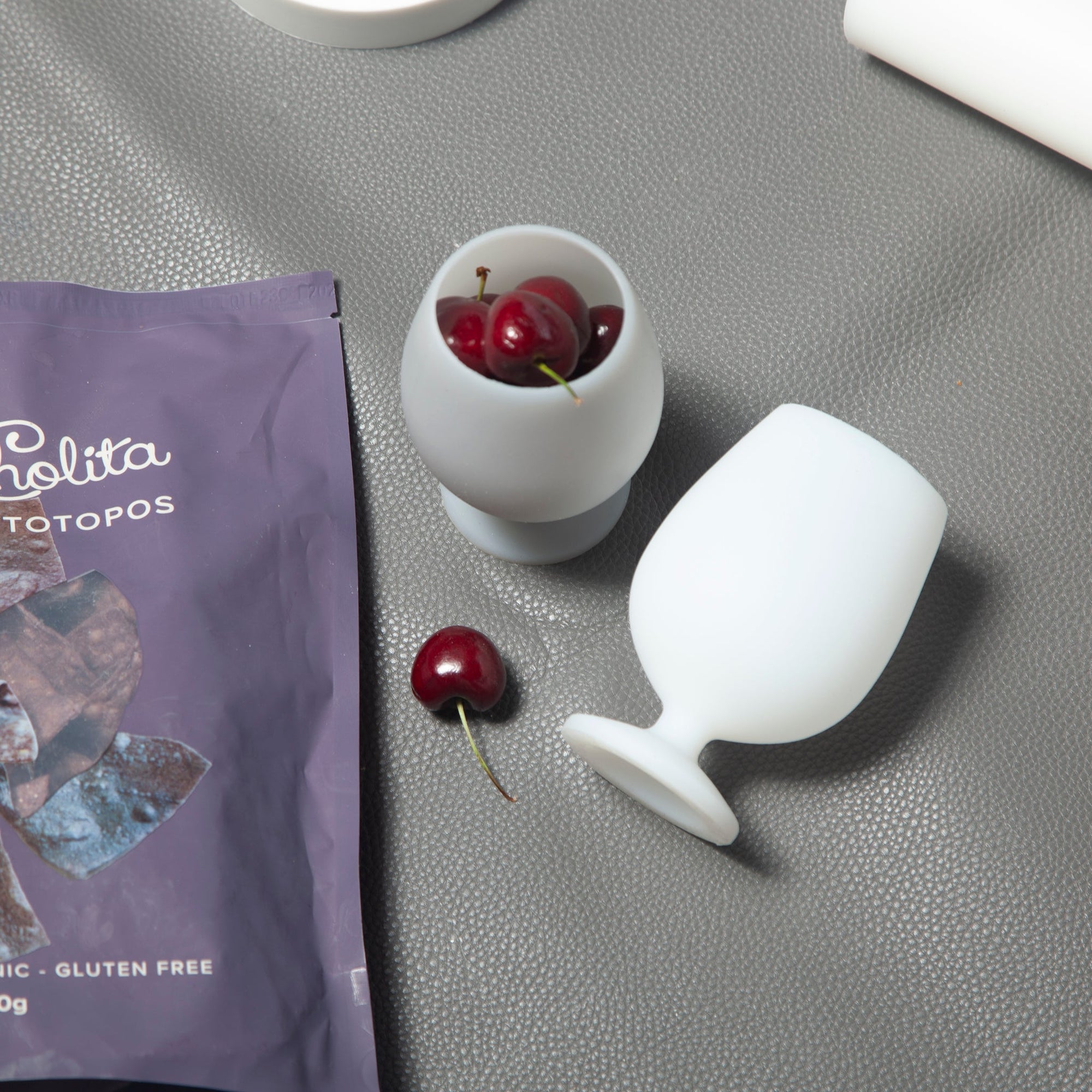 blanc + dove | stemm | silicone unbreakable wine glasses - porter green | style + sustainability