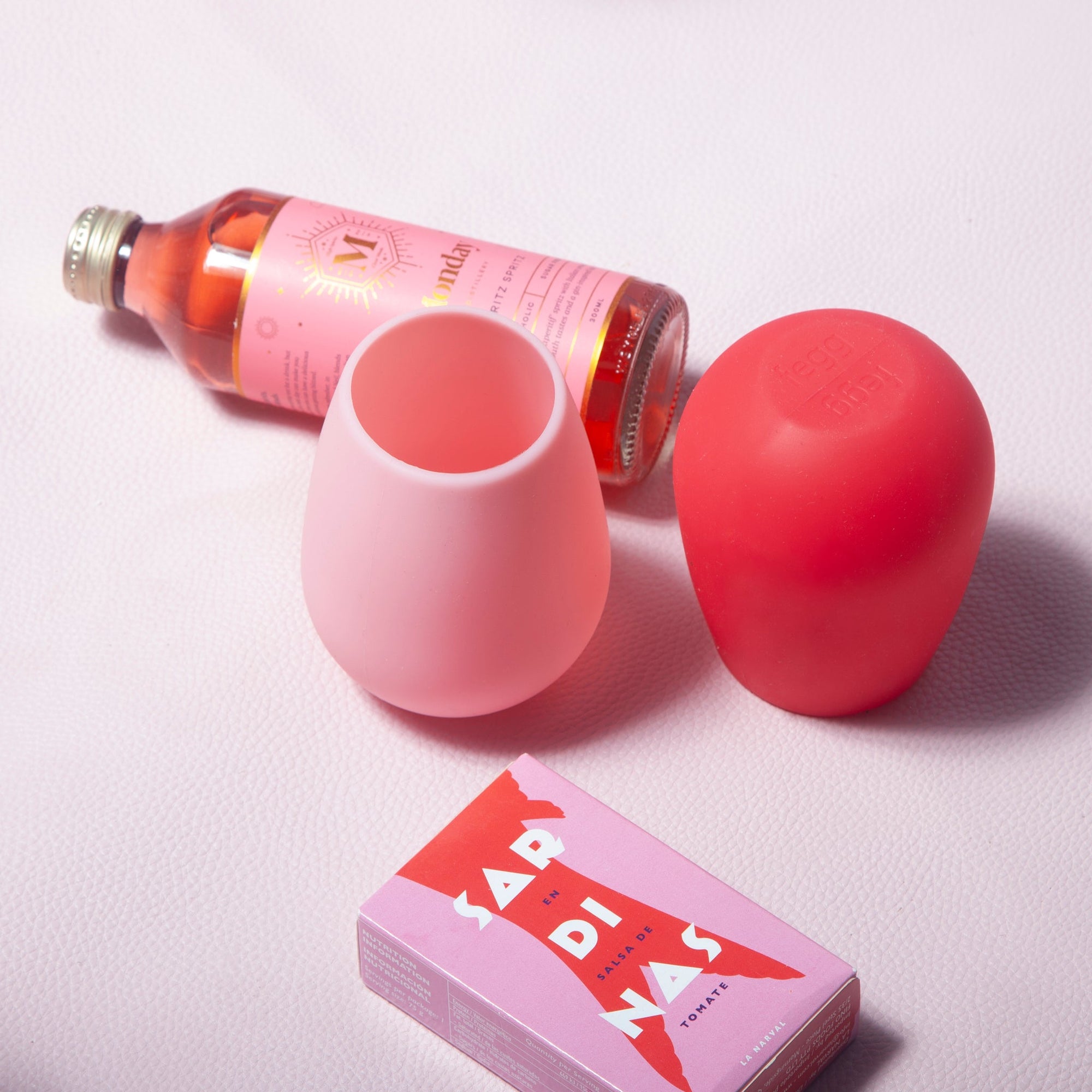 cherry + blush | fegg | silicone unbreakable glasses - porter green | style + sustainability