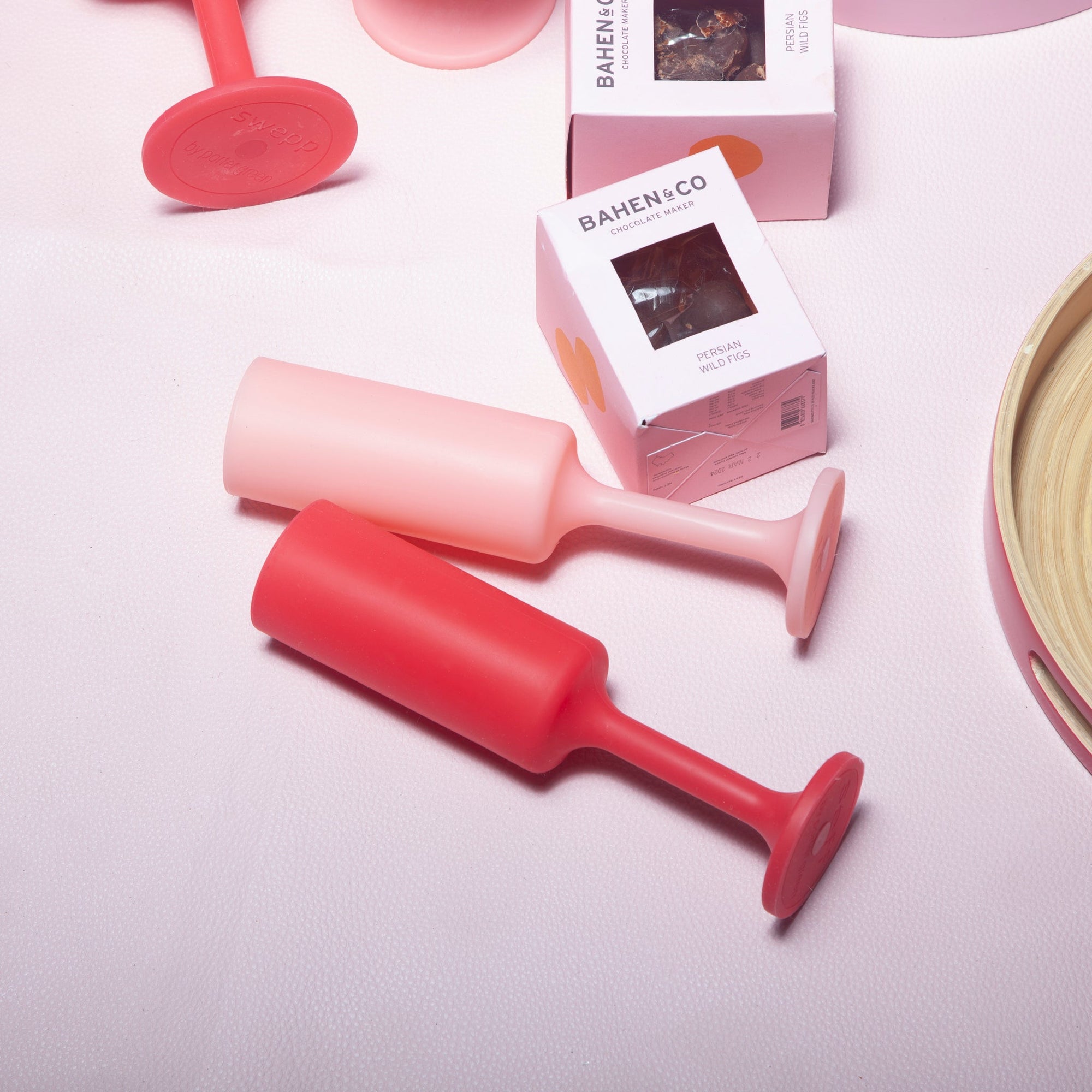 cherry + blush | seff | silicone unbreakable champagne flute - porter green | style + sustainability