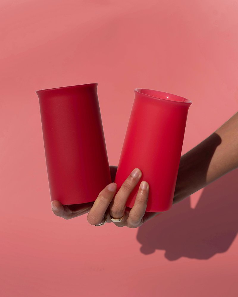 holiday cranberry | stegg | silicone unbreakable highball glasses - porter green | style + sustainability