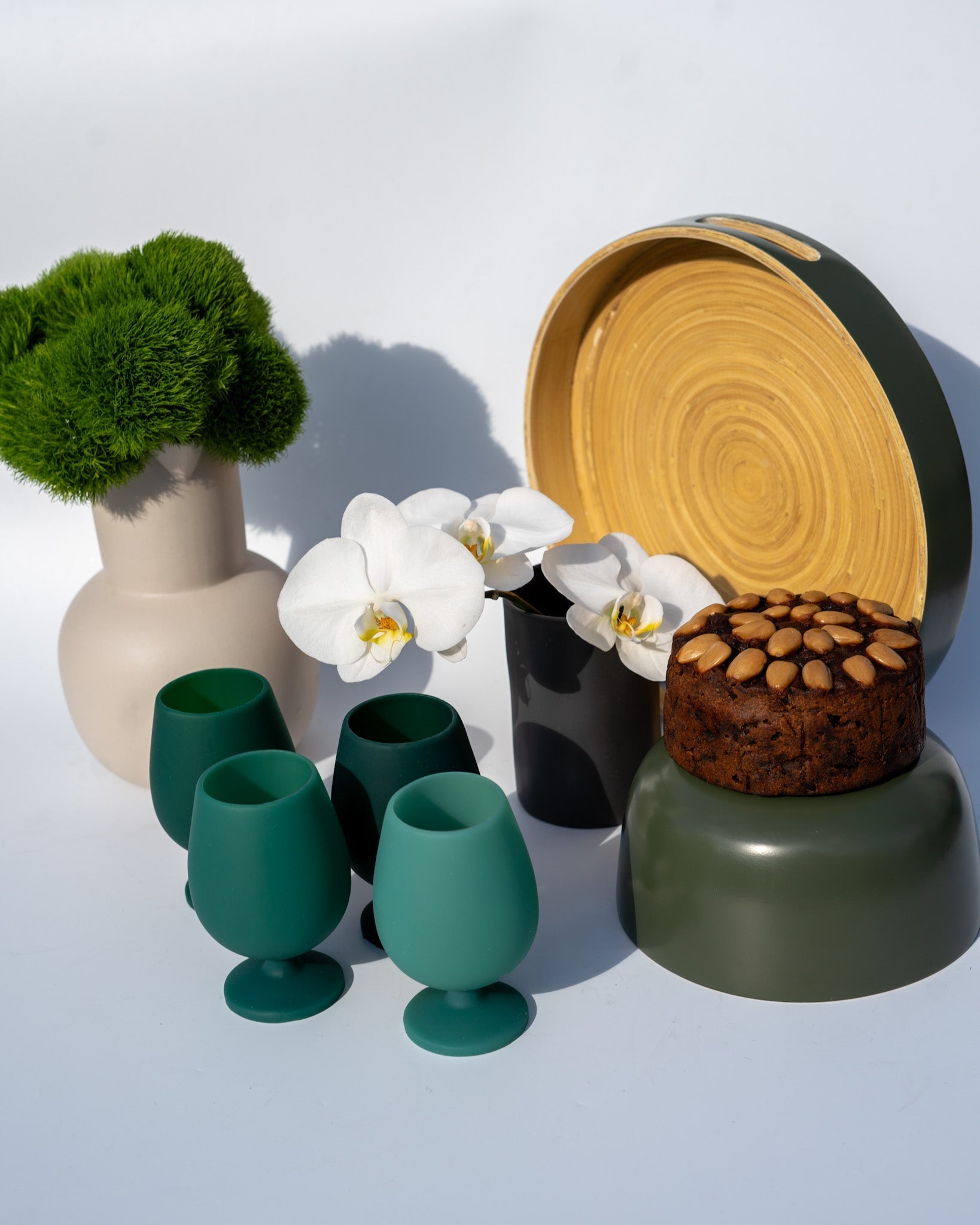 holiday mistletoe | stemm | silicone unbreakable wine glasses - porter green | style + sustainability