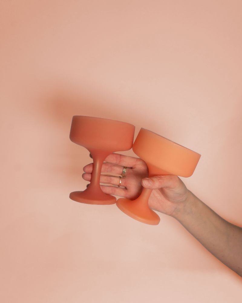 terra + peach | mecc | silicone unbreakable cocktail glasses - porter green | style + sustainability