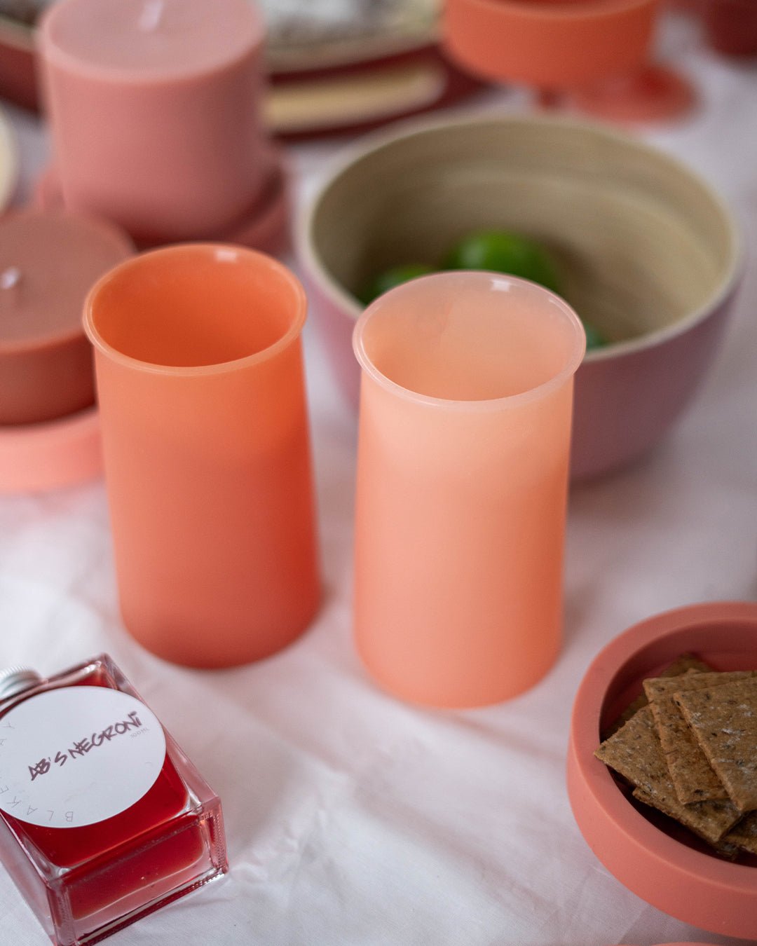 terra + peach | stegg | silicone unbreakable highball glasses - porter green | style + sustainability