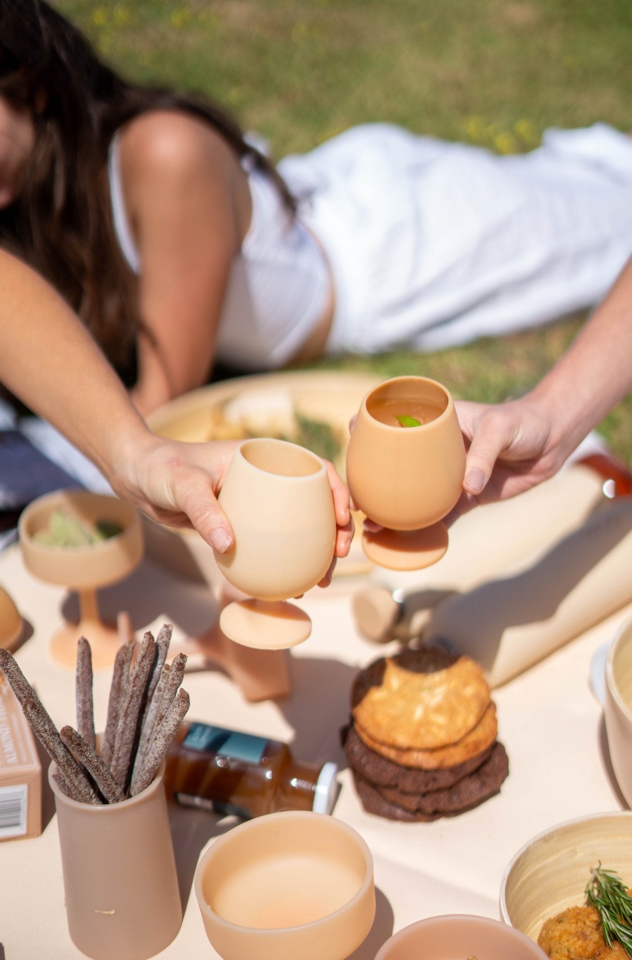 wheat + oat | stemm | silicone unbreakable wine glasses - porter green | style + sustainability